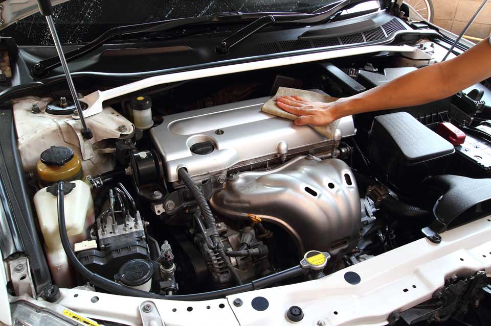 clean car motor engine detailing